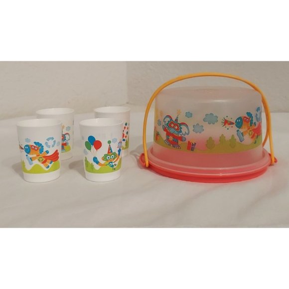 Vintage Tupperware Kids Set of 4 Cups & Matching Cake Taker With Handle Lot - Picture 1 of 10